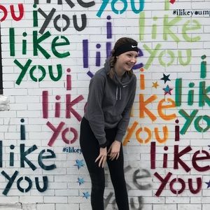 Meet your Posher, Molly